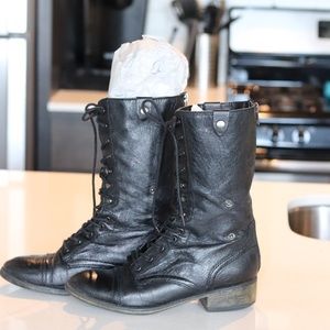 Perfect Steve Madden combat boots
